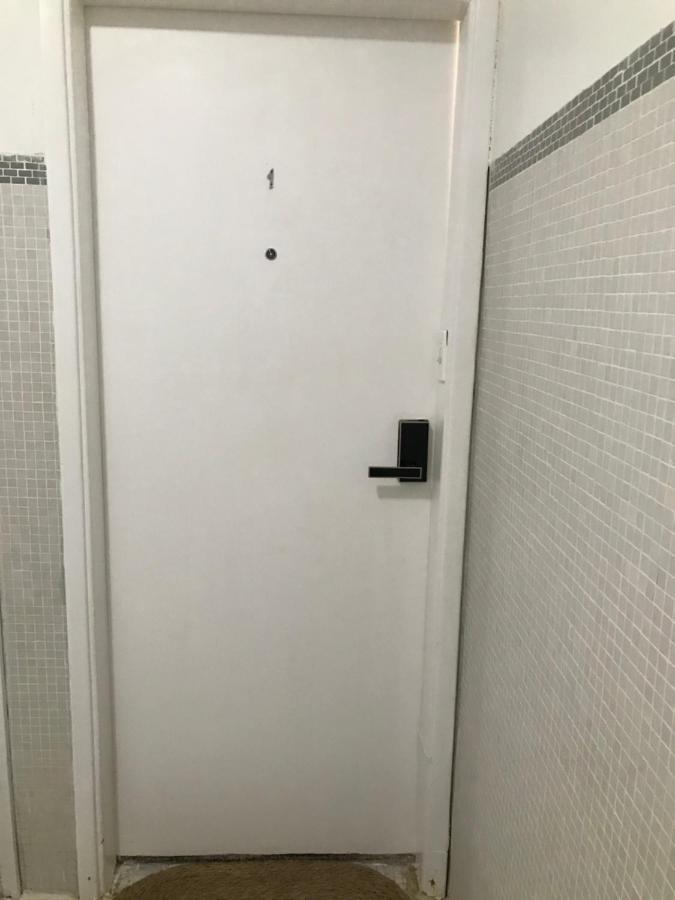 Apartamento Guaruja Enseada Caravela - Proximo Da Praia - Com Ar Condicionado E Vaga Para Carro Guarujá Exterior foto