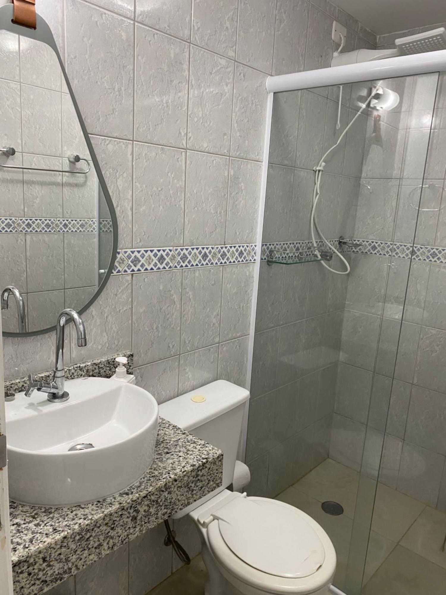 Apartamento Guaruja Enseada Caravela - Proximo Da Praia - Com Ar Condicionado E Vaga Para Carro Guarujá Exterior foto