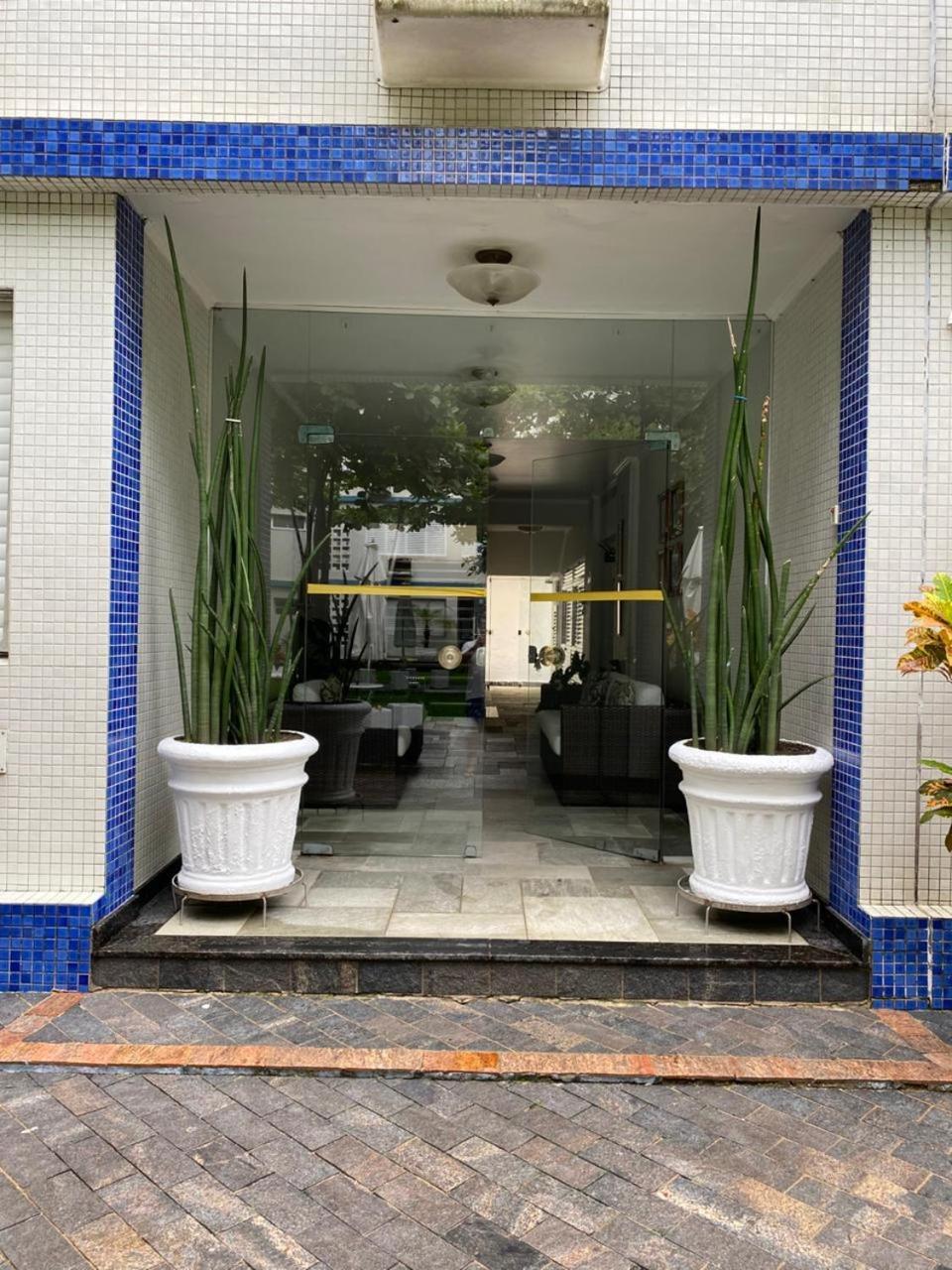Apartamento Guaruja Enseada Caravela - Proximo Da Praia - Com Ar Condicionado E Vaga Para Carro Guarujá Exterior foto